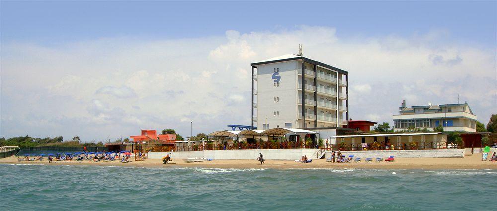 Albergo Riviera Spineta Battipaglia Ngoại thất bức ảnh